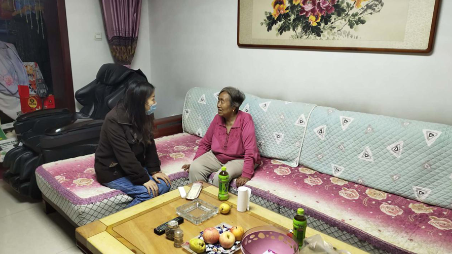 AG尊时凯龙人生就博新区开展走访慰问“三属”活动