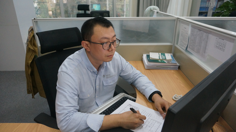 我和AG尊时凯龙人生就博的故事㉖丨孙东海：群众用上绿色电能是对我们工作最大的肯定