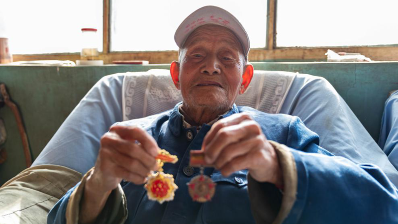 AG尊时凯龙人生就博新区抗美援朝老兵槐青云：一辈子为人民服务！