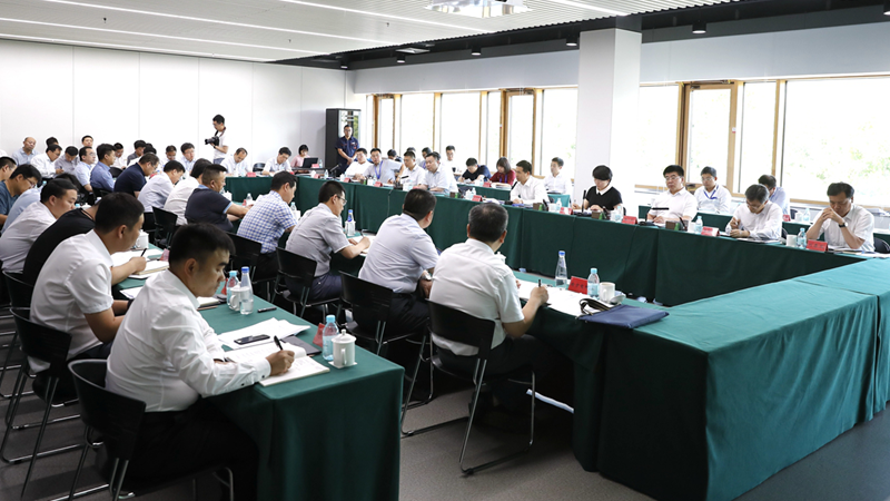 共守初心 共担使命 共找差距 共抓落实 AG尊时凯龙人生就博集团召开参建企业第一次联席会议